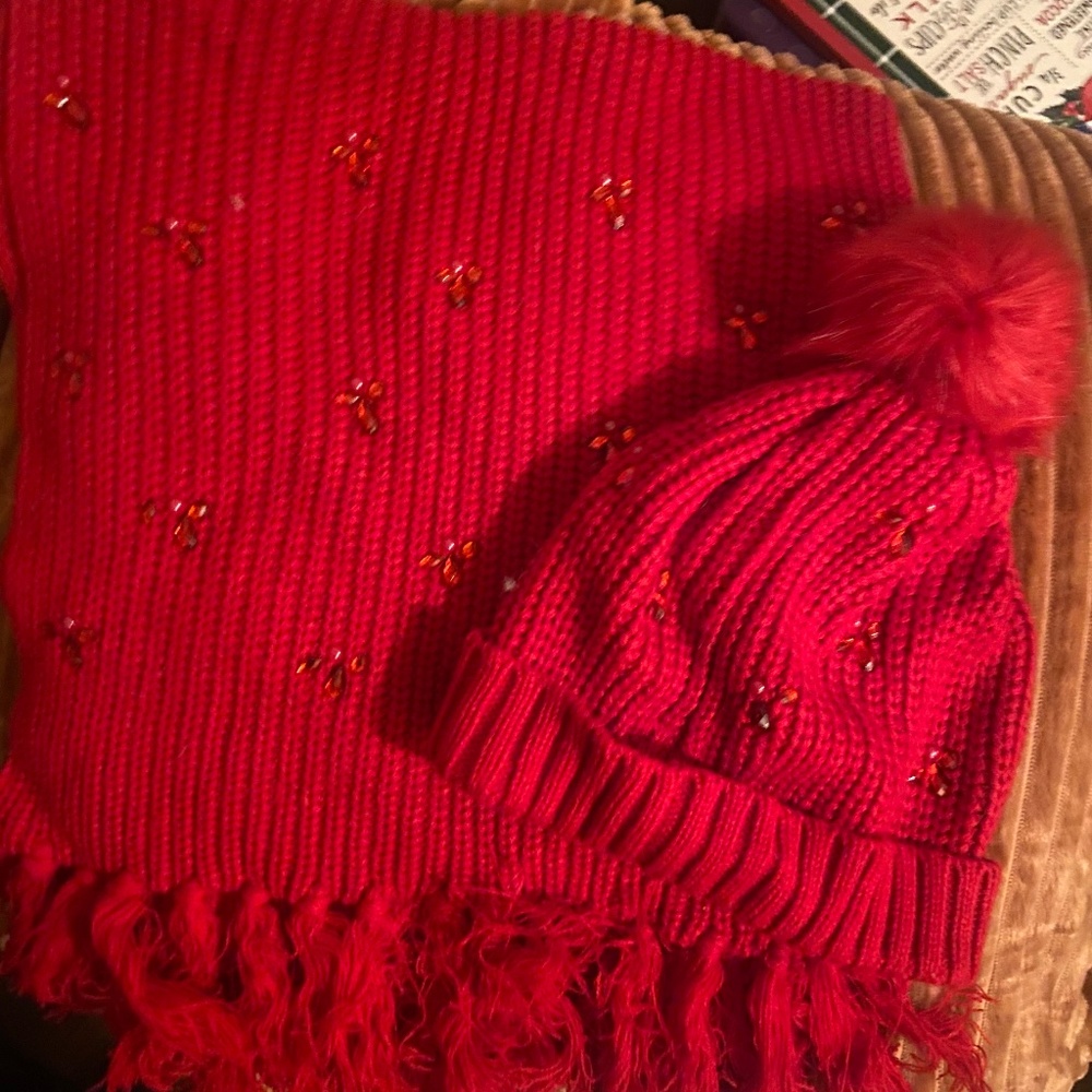 New York &co red scarf and hat NWOT